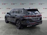 DEEP BLACK PEAR 2024 Volkswagen Atlas 2.0 TSI Execline