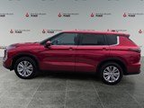 RED DIAMOND 2025 Mitsubishi Outlander ES