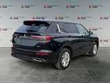 LABRADOR BLACK 2025 Mitsubishi Outlander ES