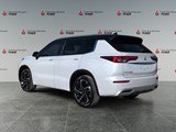 WHITE DIAMOND 2024 Mitsubishi Outlander GT