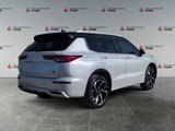 WHITE DIAMOND 2024 Mitsubishi Outlander GT