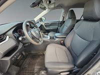 2022 Toyota RAV4 LE AWD