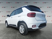 2022 Hyundai Venue Preferred IVT w/Two-Tone