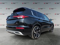 2022 Mitsubishi Outlander LE Premium S-AWC