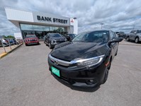 2017 Honda Civic 4dr CVT Touring