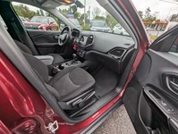 2019 Jeep Cherokee Altitude FWD