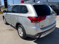 2019 Mitsubishi Outlander ES AWC