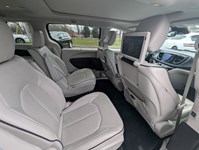 2020 Chrysler Pacifica Hybrid Limited 2WD