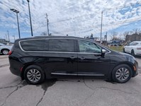 2020 Chrysler Pacifica Hybrid Limited 2WD