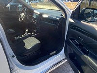 2020 Mitsubishi Outlander Plug-In Hybrid SEL S-AWC