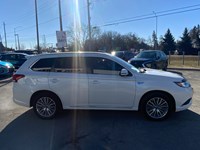 2020 Mitsubishi Outlander Plug-In Hybrid SEL S-AWC