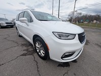 2022 Chrysler Pacifica Touring L AWD