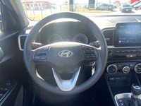 2022 Hyundai Venue Essential IVT