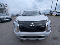 2022 Mitsubishi Outlander LE Premium S-AWC