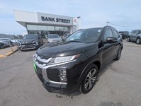 2023 Mitsubishi RVR SEL AWC
