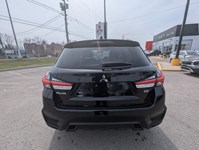 2023 Mitsubishi RVR SEL AWC
