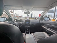 2023 Mitsubishi RVR SEL AWC