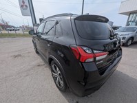 2023 Mitsubishi RVR SEL AWC