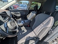 2023 Nissan Rogue AWD SV Moonroof