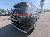 2024 Mitsubishi Outlander Plug-In Hybrid LE S-AWC