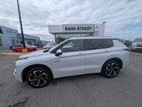2023 Mitsubishi Outlander Plug-In Hybrid GT S-AWC PREMIUM