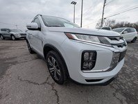 2023 Mitsubishi RVR SEL AWC