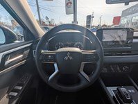 2024 Mitsubishi Outlander Plug-In Hybrid LE S-AWC