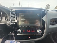 2022 Mitsubishi Outlander Plug-In Hybrid Black Edition S-AWC