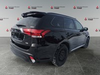 2022 Mitsubishi Outlander Plug-In Hybrid Black Edition S-AWC