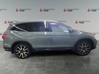 2022 Honda Pilot Touring 8-Passenger AWD