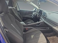 2022 Hyundai Elantra Preferred IVT