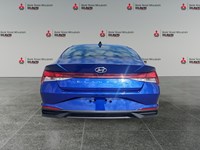 2022 Hyundai Elantra Preferred IVT