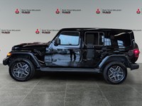 BLACK 2025 Jeep Wrangler Sahara 4 Door 4x4/LOADED with one touch SKYTOP!