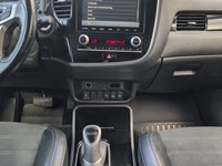 2022 Mitsubishi Outlander Plug-In Hybrid SE S-AWC