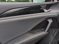 DEEP BLACK PEAR 2025 Volkswagen Tiguan Highline R-Line 4MOTION
