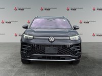 DEEP BLACK PEAR 2025 Volkswagen Tiguan Highline R-Line 4MOTION