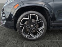 DEEP BLACK PEAR 2025 Volkswagen Tiguan Highline R-Line 4MOTION