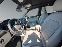 2023 Volkswagen Tiguan Highline R-Line 4MOTION