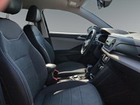 DEEP BLACK PEAR 2023 Volkswagen Taos Comfortline 4MOTION *Ltd Avail*