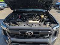 UNDERGROUND 2024 Toyota Tacoma 4x4 Double Cab Auto