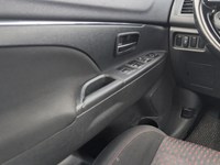 2017 Mitsubishi RVR AWD 4dr 2.0L CVT SE