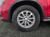 2017 Mitsubishi RVR AWD 4dr 2.0L CVT SE