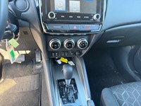 2024 Mitsubishi RVR SE AWC