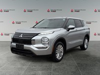 STERLING SILVER 2024 Mitsubishi Outlander ES S-AWC