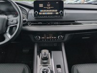 STERLING SILVER 2024 Mitsubishi Outlander ES S-AWC
