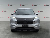 STERLING SILVER 2024 Mitsubishi Outlander ES S-AWC