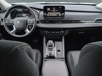 STERLING SILVER 2024 Mitsubishi Outlander ES S-AWC