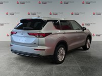 STERLING SILVER 2024 Mitsubishi Outlander ES S-AWC