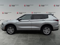 STERLING SILVER 2024 Mitsubishi Outlander ES S-AWC