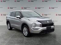 STERLING SILVER 2024 Mitsubishi Outlander ES S-AWC